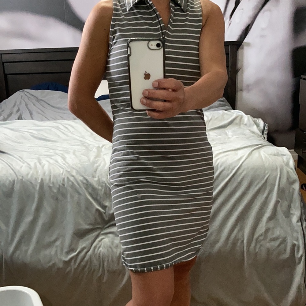Lolë dress